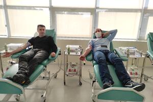 Članovi NVO "Kap" donirali krv