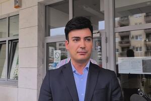 Jovanović: Demokrate ne smiju imenom da stanu u odbranu Radovića