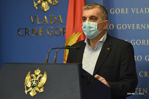 Bojanić: Vlada će izdvojiti novac za radnike Montenegro Airlinesa