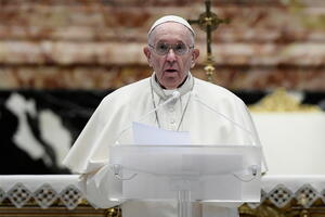 Papa Franjo: Nastavak ratovanja u vreme pandemije je skandalozan