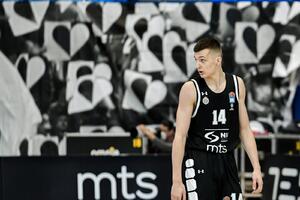 Partizan bolji od FMP-a, prvi poeni Jovanovića u crno-bijelom dresu