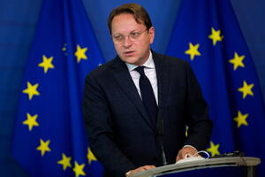 Politiko: Varhelji favorizuje Srbiju i ublažava kritike o...
