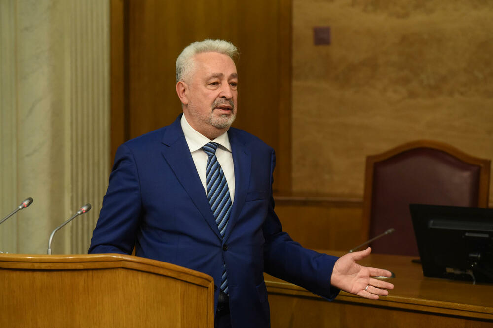 Krivokapić optužuje lidere DF-a da su mu "pripremili aferu", Foto: Boris Pejović