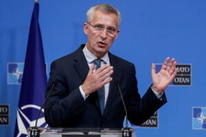 Stoltenberg: Članice NATO ozbiljno zabrinute zbog bliske saradnje...
