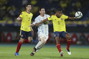 Brazil nezadrživo ka Kataru, Argentina prokockala 2:0 u Kolumbiji