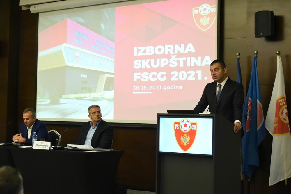 Zoran Laković je ispred Uefe prisustvao sjednici