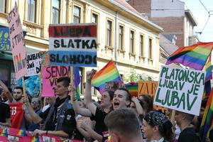 Oko 2.000 građana na gej paradi u Zagrebu: Došli i Tomašević,...