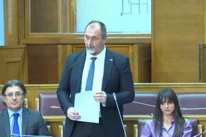 Stijović: Ministarstvo spremno da proizvođačima pruži svu moguću...