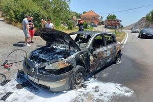 Na Cetinju izgorio automobil