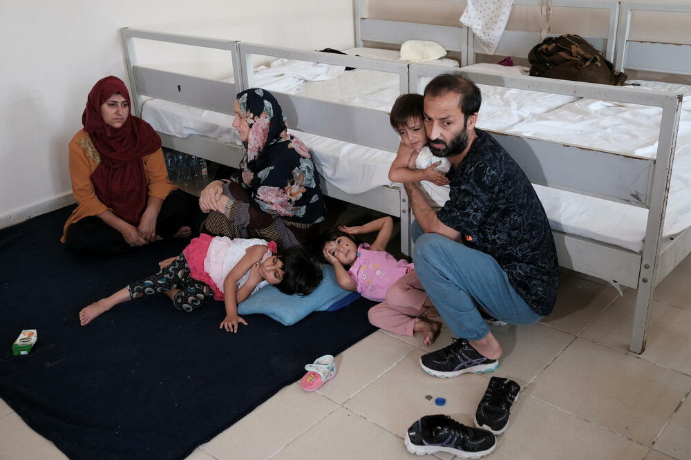 Među migrantima koji su ilegalno ušli iz Irana u Tursku dosta je porodica s djecom, Foto: Reuters