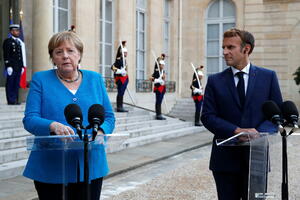 Makron primio Angelu Merkel u oproštajnu posjetu Francuskoj