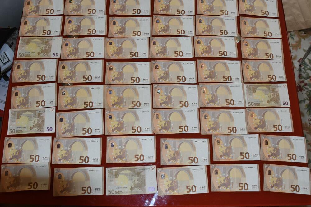 Oduzeto oko 3.000 eura, Foto: Uprava policije