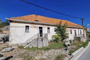 Uskoro rekonstrukcija škole na Njegušima, Prijestonica počela i sa...