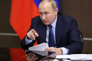 Putin primio eksperimentralnu nazalnu vakcinu, imunizovao se treći...