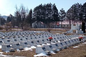 Kolašin: Saniraju Partizansko spomen-groblje