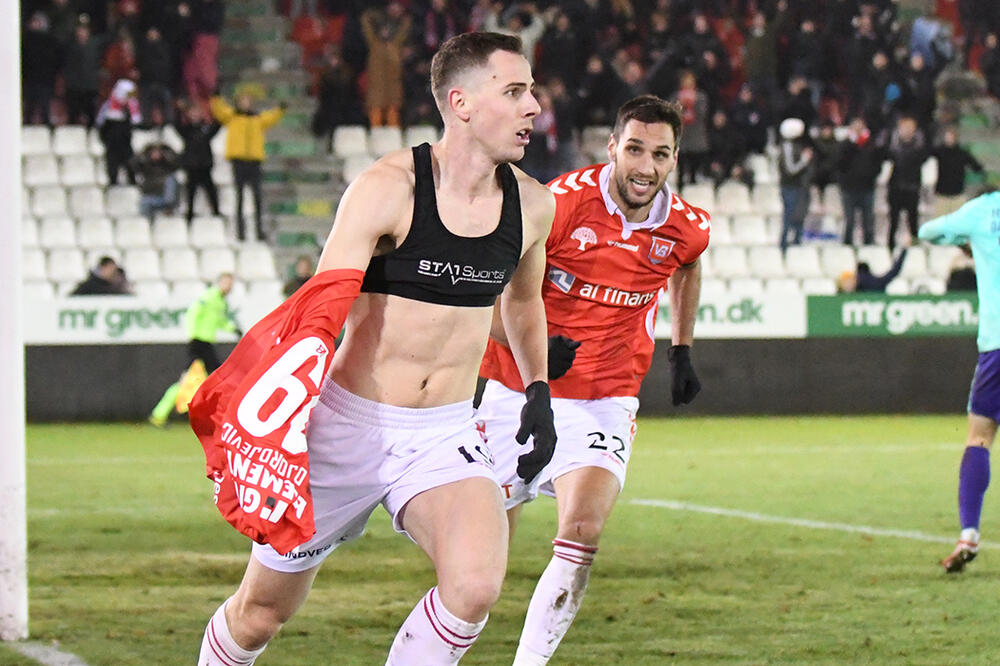 Luka Đorđević slavi gol za 1:1, Foto: Vejle Boldklub
