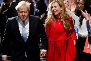 Britanski premijer i njegova supruga Keri dobili ćerku