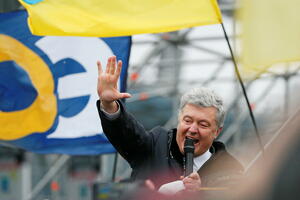 Porošenko se vratio u Kijev, suočiće se sa optužbama za izdaju
