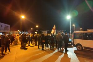 Protesti i u Tivtu: Isključivo u okviru aktuelne parlamentarne...