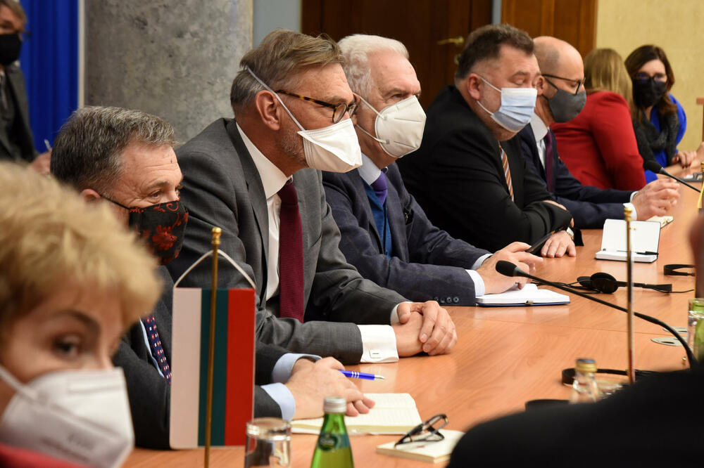 Diplomate juče u Skupštini, Foto: BORIS PEJOVIC