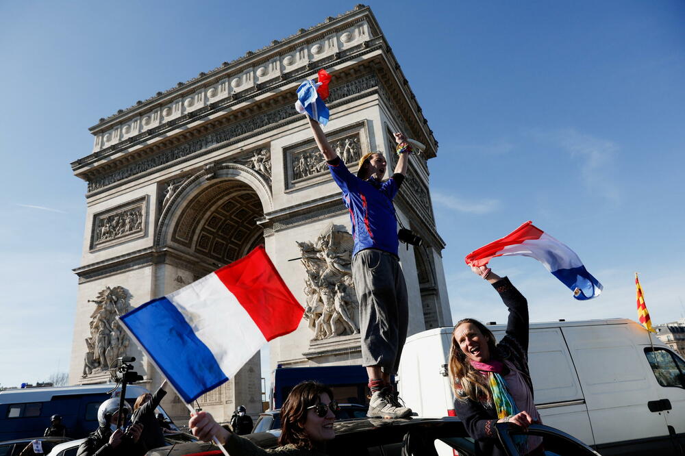Konvoj slobode u Parizu