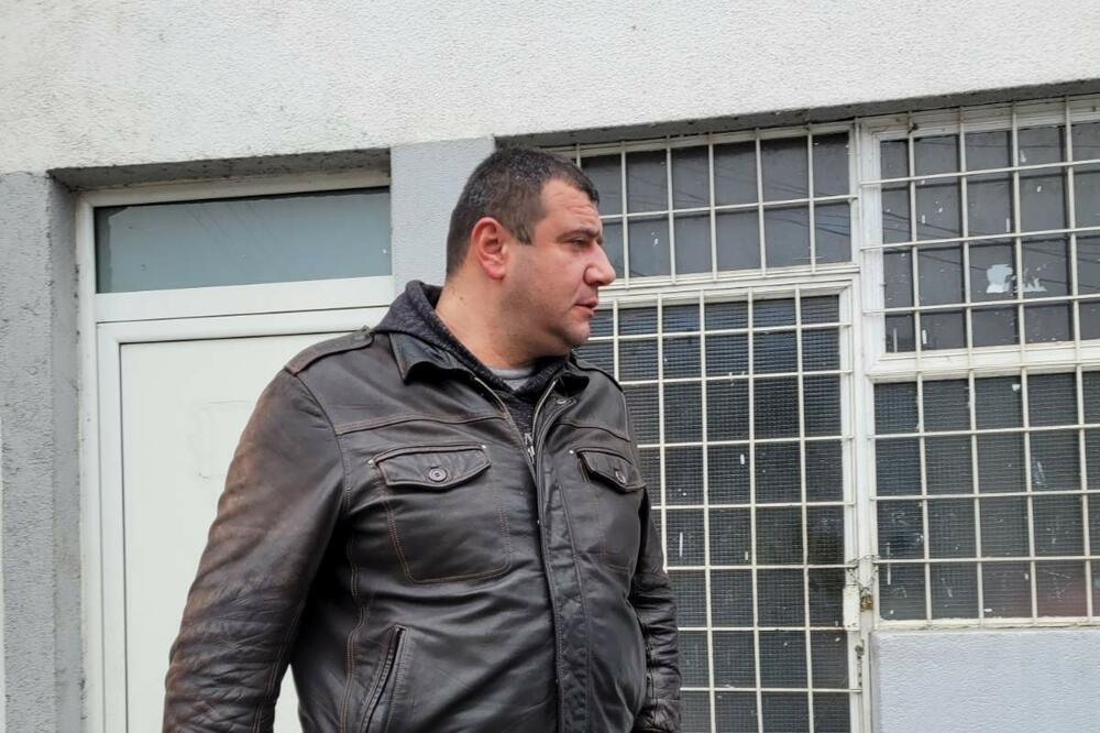 Miro Knežević izlazi iz sudnice, Foto: Jadranka Ćetković
