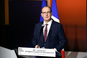 Francuski premijer najavio ostavku u slučaju pobjede Makrona