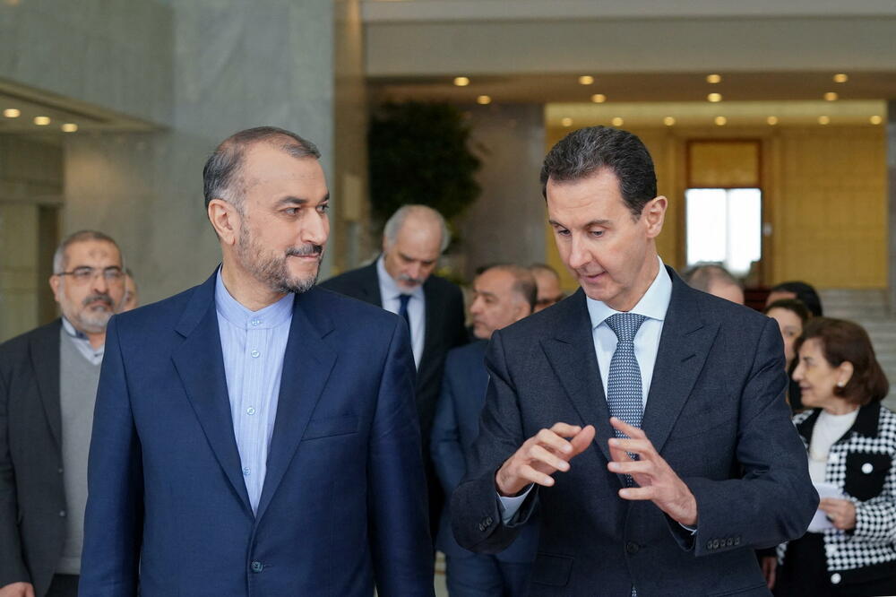 Sirijski predsjednik Bašar al Asad sa iranskim šefom diplomatije Hoseinom Amirom Abdolahianom, Foto: Reuters