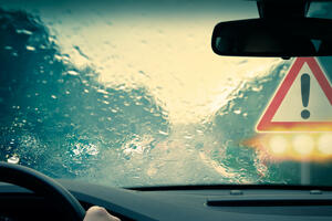 UP: Vozači, strpljenje i oprez, jaka kiša i vjetar mogu dovesti do...