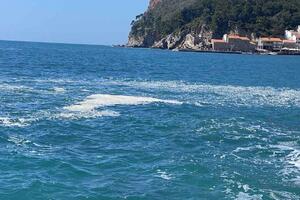 Vodovod: Nije bilo izlivanja fekalija u moru kod Petrovca