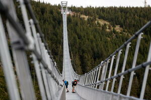 Češka otvorila najduži viseći pješački most na svijetu