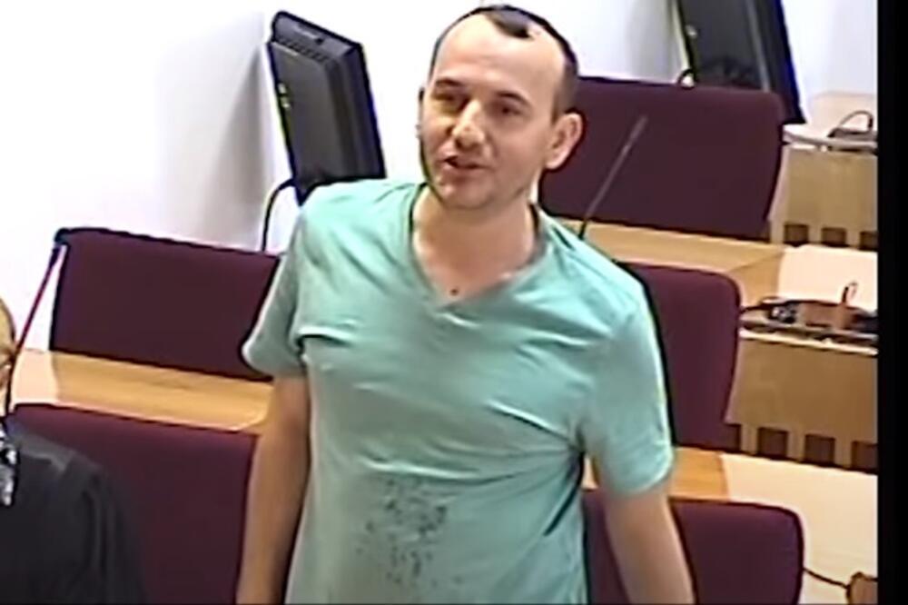 Kandić tokom jednog pojavljivanja pred sudom u BiH, Foto: Screenshot/Youtube