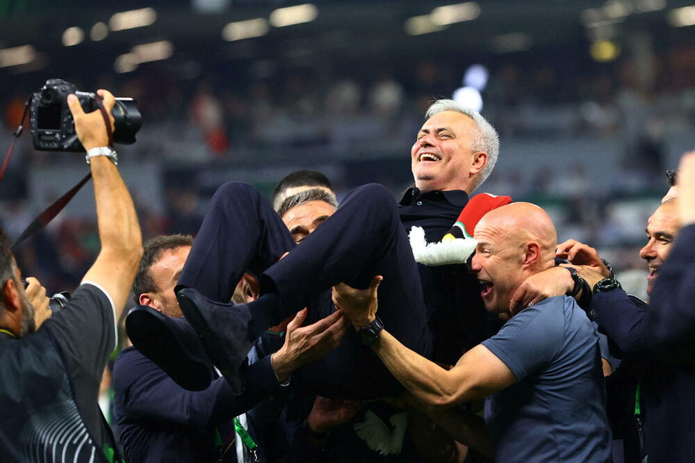 Murinju se otvorio put za novi trofej, nakon što je Romi donio 1. Ligu konferencija, Foto: Reuters