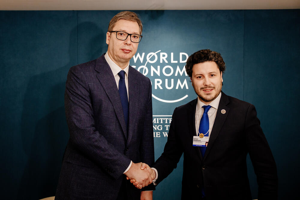 Predsjednik Srbije Aleksandar Vučić i premijer Crne Gore Dritan Abazović na Svjetskom ekonomskom forumu u Davosu, 27. maj 2022., Foto: Vlada Crne Gore