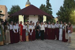 Đude i Primorkinje otvorile Međunarodni vokalni etno-festival...