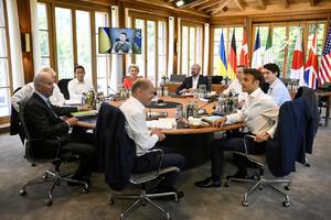 Lideri G7 ismijavali "mačo" fotografije Putina