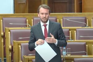 Konjević: Vlada nije poništila odluku o formiranju vojnog poligona...