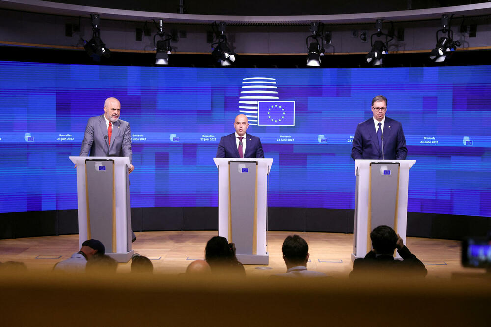 Rama, Kovačevski i Vučić na pres konferenciji prošlog mjeseca, Foto: Reuters