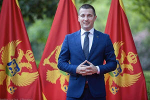 Bečić: Uvjeren sam da će Crna Gora biti prva naredna članica EU...