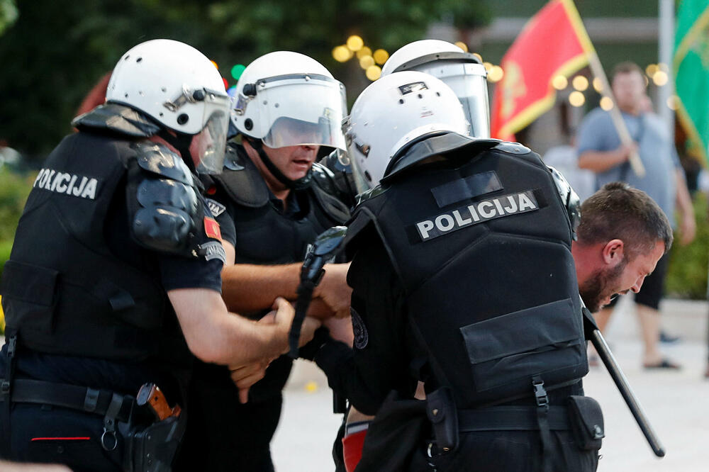 Dešavanja u Nikšiću, 13. jula, Foto: Reuters/Stevo Vasiljević