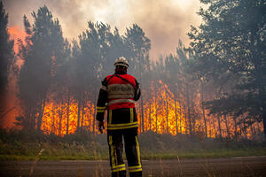 Požar na istoku Sjeverne Makedonije, zahvaćeno više od 50 hektara...