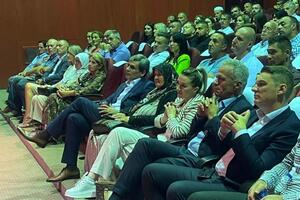 Majke Srebrenice boravile u Plavu, Ibrahimović: Globalne heroine...