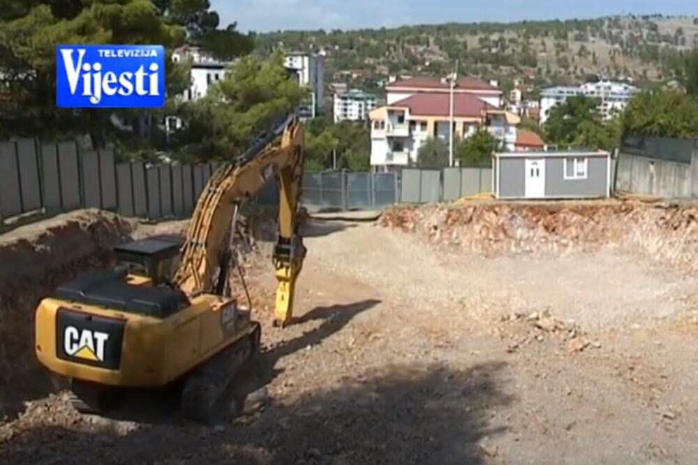 Mjesto na kojem je planirana gradnja sporne zgrade, Foto: Printscreen/YouTube/TV Vijesti