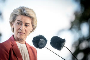 Fon der Lajen očekuje da će Liz Tras poštovati sporazume sa EU