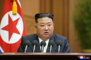 Sjevernokorejski lider obećava veću proizvodnju nuklearnih bojevih...