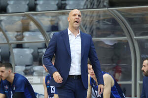 Trener SC Derbija nakon debakla: Puno je stvari van košarke koje...