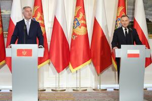 Đukanović: EU i NATO moraju biti aktivniji na Zapadnom Balkanu,...