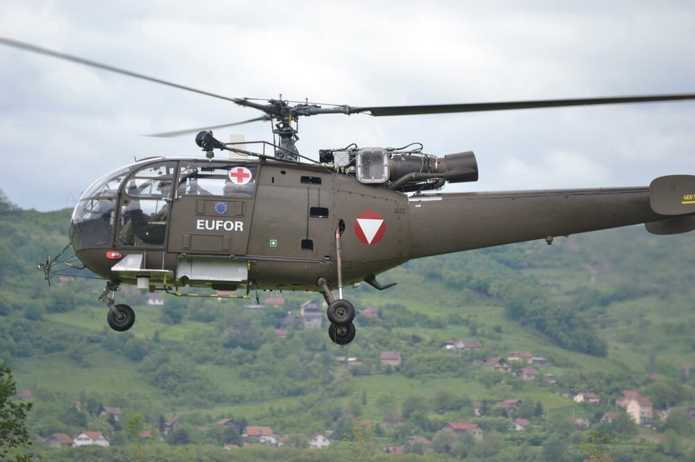 Helikopter EUFOR u BiH, Foto: Shutterstock