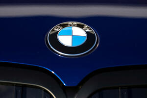 BMW ulaže 1,4 milijarde dolara u projekat proizvodnje baterija u...