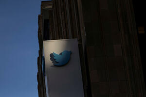 Ilon Mask najavio vraćanje suspendovanih Tviter naloga